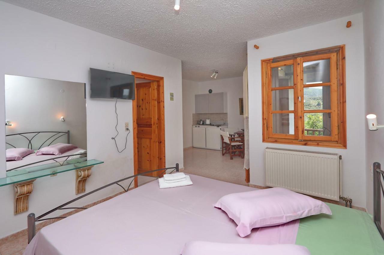 Marlitsis Apartments & Studios Skopelos Town Exterior foto