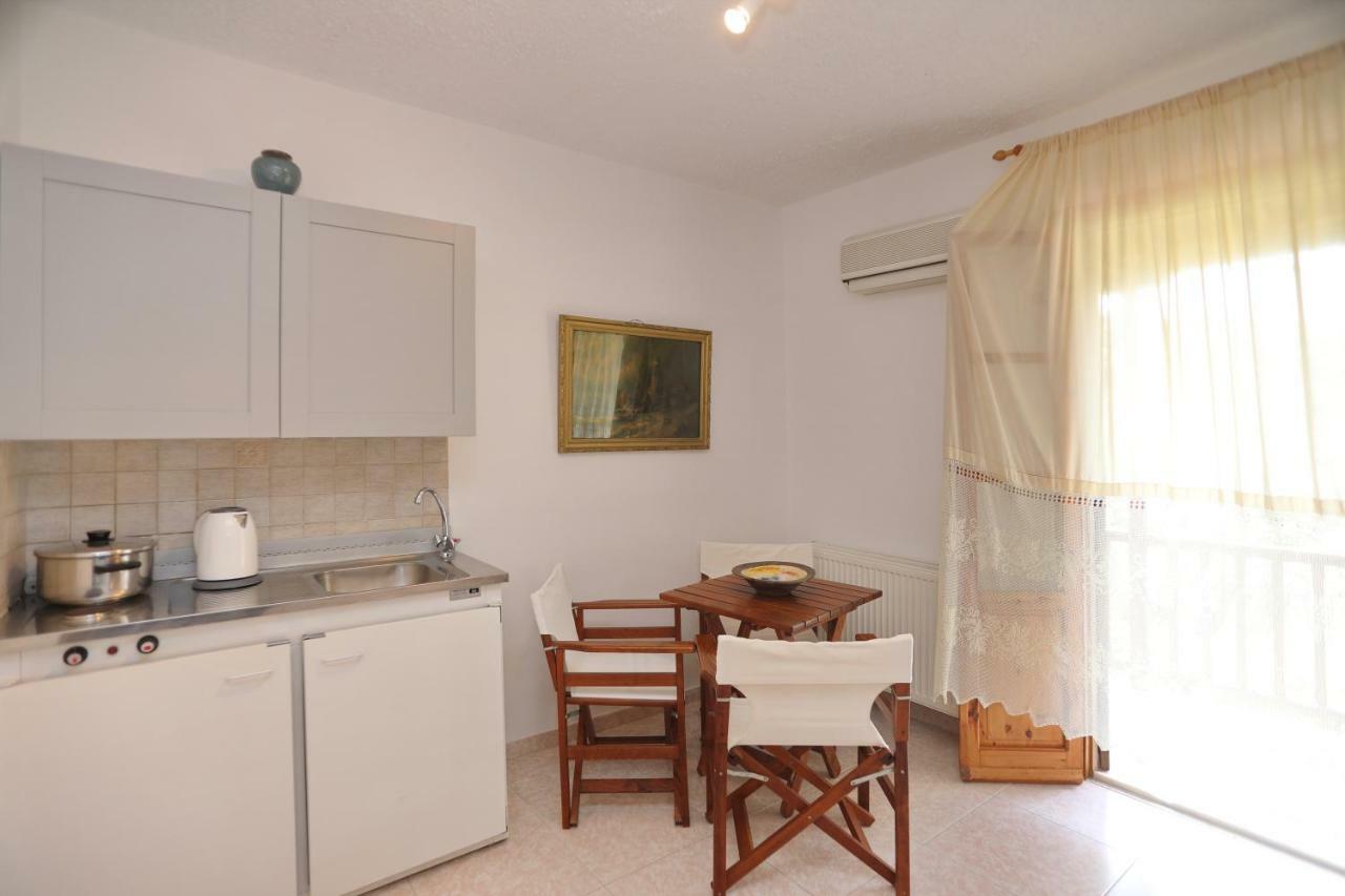 Marlitsis Apartments & Studios Skopelos Town Exterior foto