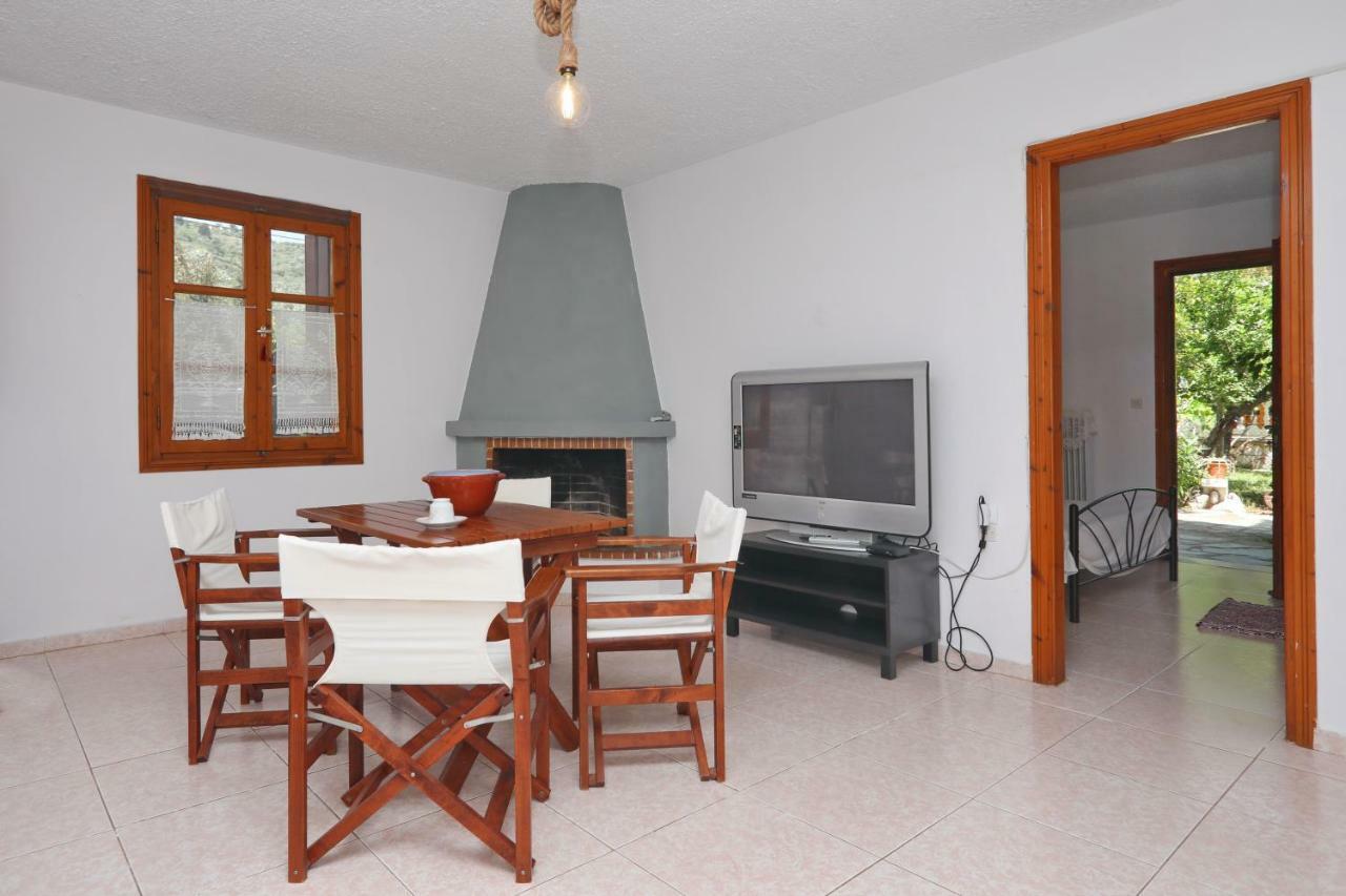 Marlitsis Apartments & Studios Skopelos Town Exterior foto