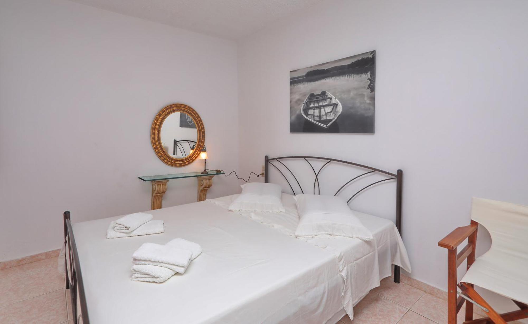 Marlitsis Apartments & Studios Skopelos Town Exterior foto